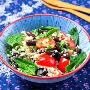 spinach-and-black-bean-salad-photo-768x547