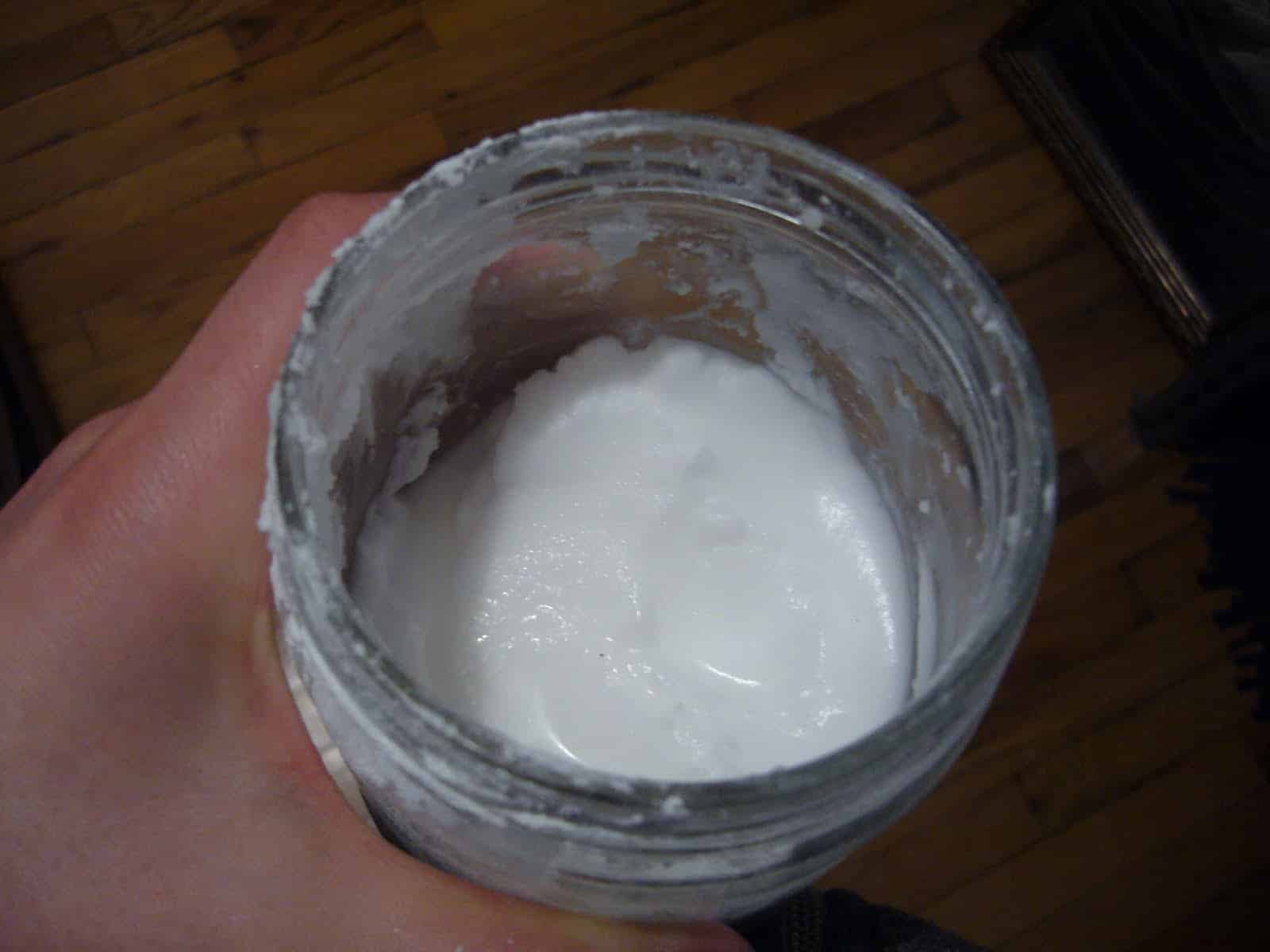 this-baking-soda-shampoo-will-save-your-hair-featured